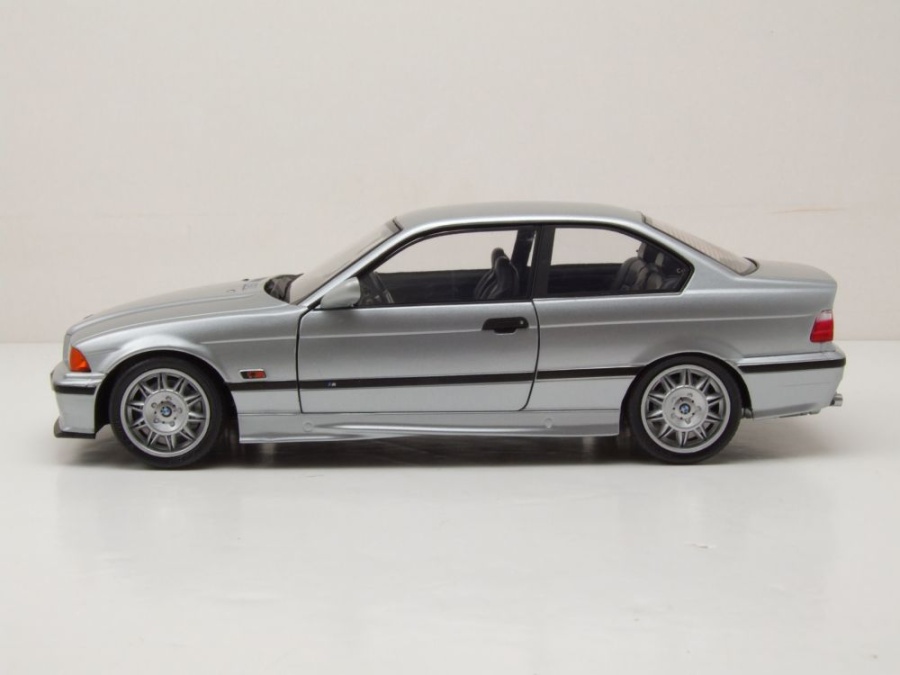 Modellauto BMW M3 E36 Coupe 1990 silber 1:18 Solido bei  