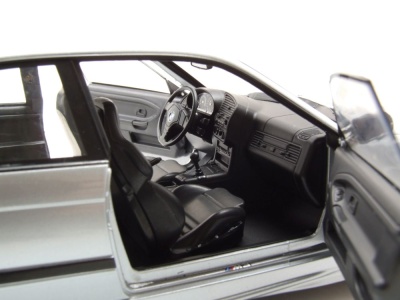 BMW M3 E36 Coupe 1990 silber Modellauto 1:18 Solido