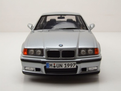 BMW M3 E36 Coupe 1990 silber Modellauto 1:18 Solido