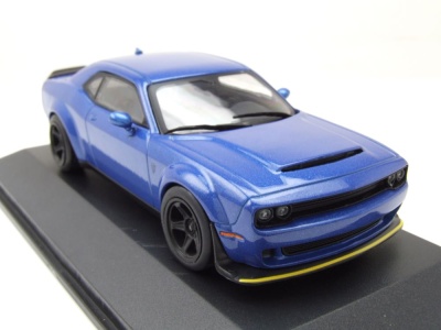 Dodge Challenger SRT Demon 2018 blau metallic Modellauto 1:43 Solido