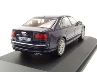 Audi S8 D3 2010 dunkelblau Modellauto 1:43 Solido