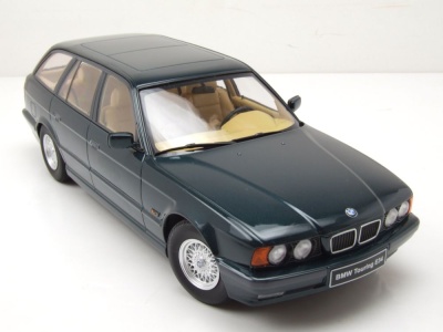 BMW 5er Touring Kombi E34 1996 grün metallic Modellauto 1:18 Triple9