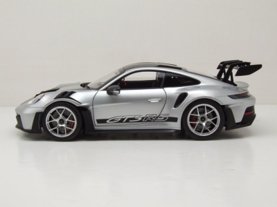 Porsche 911 GT3 RS Weissach Package 2022 silber Modellauto 1:18 Norev