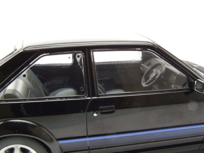 Ford Escort RS Turbo 1985 schwarz Modellauto 1:18 MCG