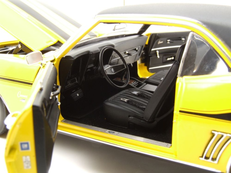 Modellauto Chevrolet Yenko Camaro SC 1969 gelb schwarz 1:18 Acme