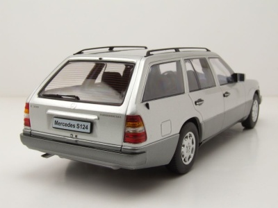 Mercedes E-Klasse T-Modell Kombi S124 1995 silber...