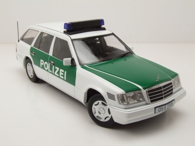 Mercedes E-Klasse T-Modell Kombi S124 Polizei 1995 grün weiß Modellauto 1:18 Triple9
