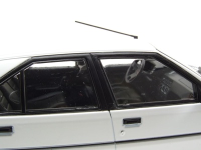 Citroen BX GTI 1990 weiß Modellauto 1:18 Triple9