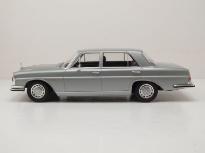 Mercedes 300 SEL 6.3 W109 1967 silber Modellauto 1:18 KK Scale