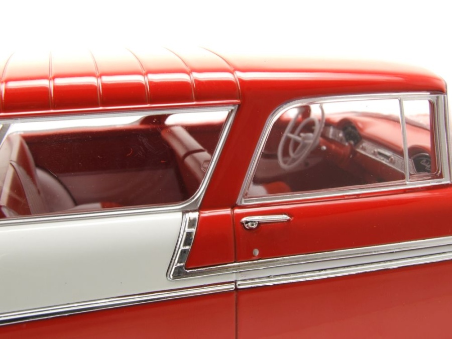 Modèle Réduit Voiture Chevrolet Bel Air Nomad Custom 1956