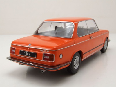 BMW 1502 1974 orange Modellauto 1:18 KK Scale