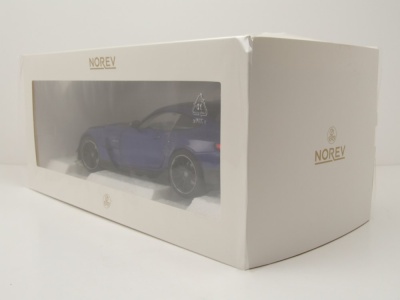 Mercedes AMG GT Black Series 2021 blau metallic Modellauto 1:18 Norev