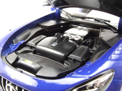 Mercedes AMG GT Black Series 2021 blau metallic Modellauto 1:18 Norev