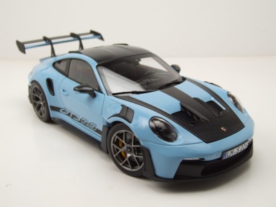 Porsche 911 GT3 RS Weissach Pack 2022 hellblau Modellauto 1:18 Norev
