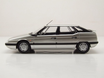 Citroen XM 1989 silber Modellauto 1:24 Whitebox