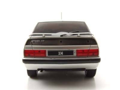 Citroen XM 1989 silber Modellauto 1:24 Whitebox