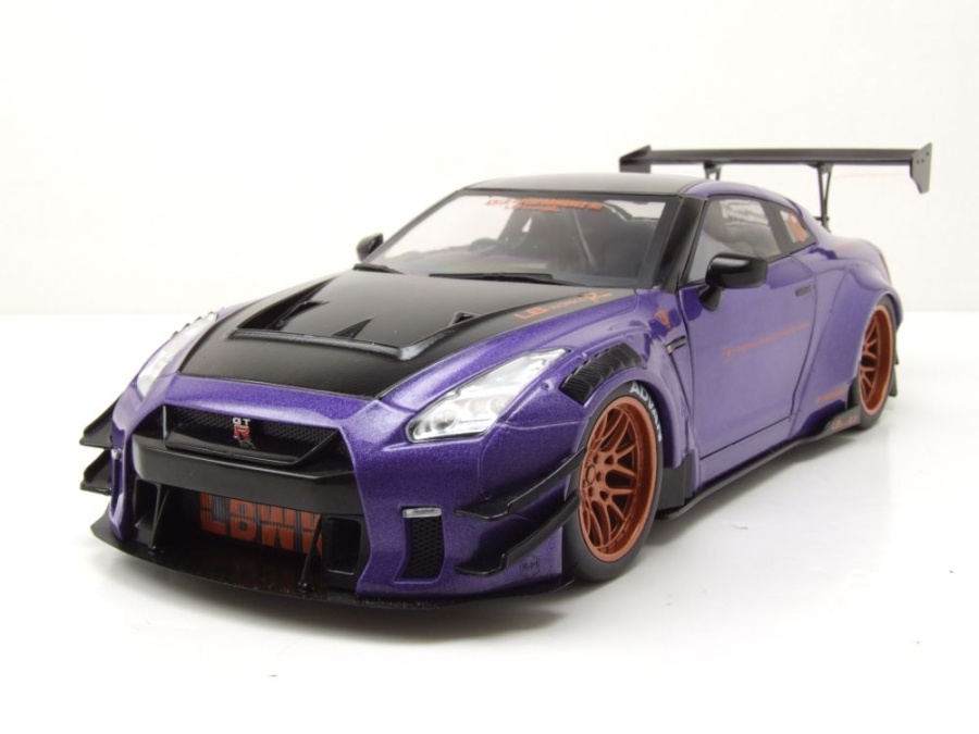 Nissan GT-R R35 Liberty Walk LB-Works 2022 lila Modellauto 1:18 Solido