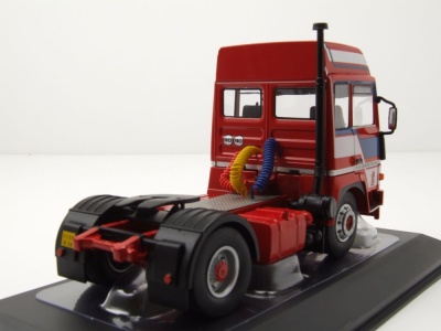 Berliet TR 350 Zugmaschine 1978 rot Modellauto 1:43 ixo...