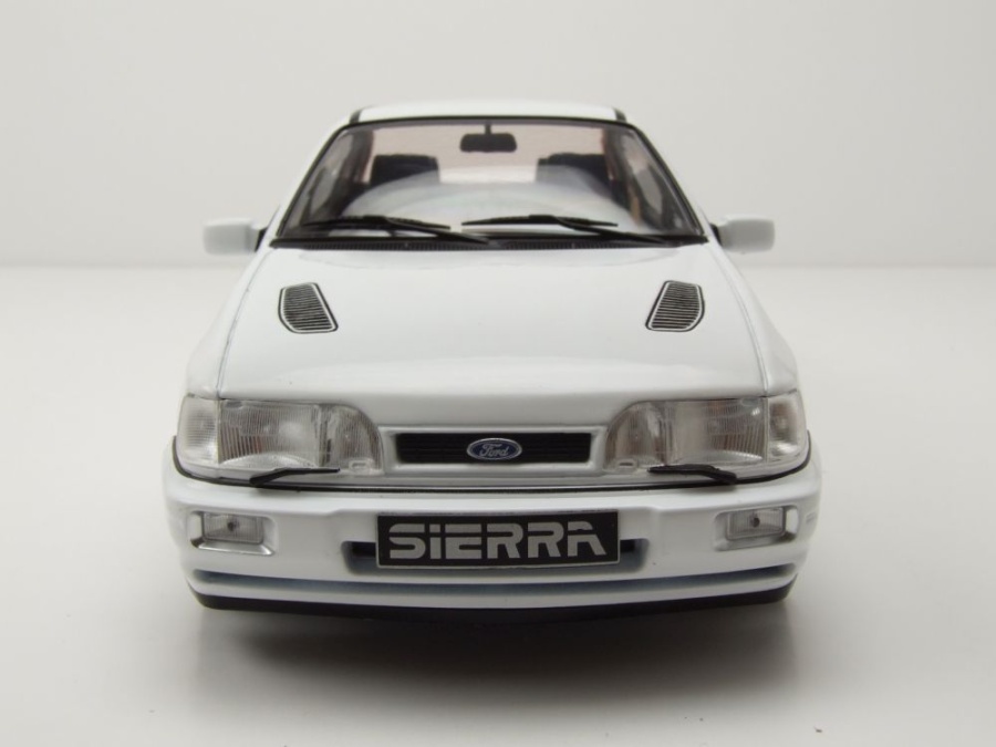 Ford Sierra Cosworth 4x4 Rally De Portugal 1992 scala 1:24 DMODELS DMK002