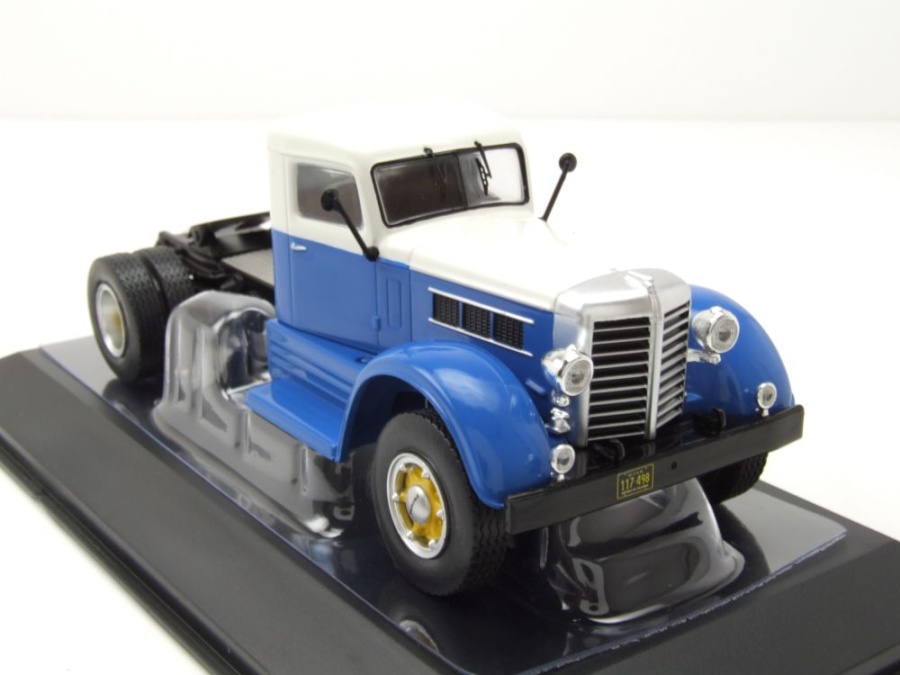 CAMION TRACTEUR FREIGHTLINER COE de 1976 au 1/43 de IXO TR128.22 EUR 34,90 - FR