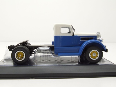 Federal 45 M Zugmaschine 1946 blau Modellauto 1:43 ixo models