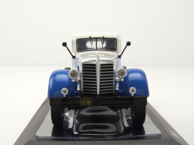 Federal 45 M Zugmaschine 1946 blau Modellauto 1:43 ixo models
