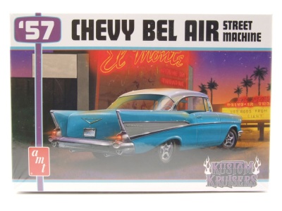 Chevrolet Bel Air Street Machine 1957 Kunststoffbausatz...
