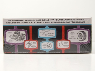 Chevrolet Bel Air Street Machine 1957 Kunststoffbausatz Modellauto 1:25 AMT