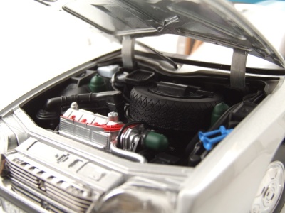 Citroen CX 2200 Pallas 1976 grau Modellauto 1:18 Norev