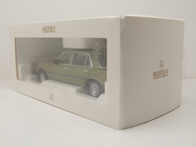 Mercedes 450 SL US-Version 1979 silbergrün TV-Serie Dallas Modellauto 1:18 Norev