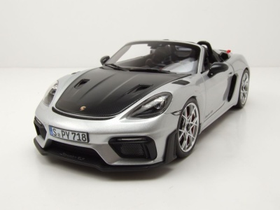 Porsche 718 Spyder RS Weissach 2023 silber Modellauto...