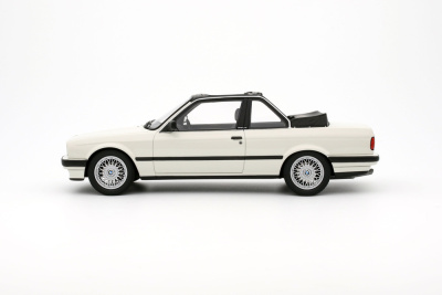 BMW 325i E30 TC2 Baur Cabrio 1988 weiß Modellauto 1:18 Ottomobile