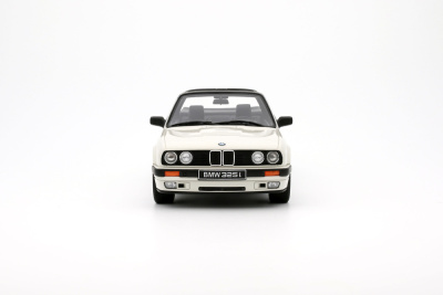 BMW 325i E30 TC2 Baur Cabrio 1988 weiß Modellauto 1:18 Ottomobile