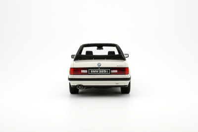 BMW 325i E30 TC2 Baur Cabrio 1988 weiß Modellauto 1:18 Ottomobile