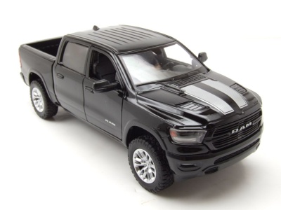Ram 1500 Crew Cab Laramie Pick Up 2019 schwarz silber Modellauto 1:24 Motormax