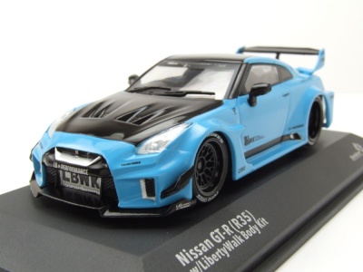 Nissan GT-R R35 Liberty Walk LB-Works 2019 blau...