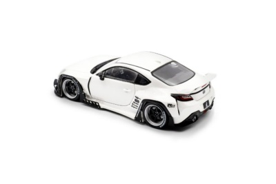 Toyota GR86 Rocket Bunny 2022 weiß Modellauto 1:43 Solido
