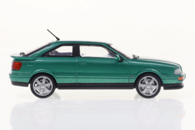 Audi S2 Coupe 1994 grün Modellauto 1:43 Solido