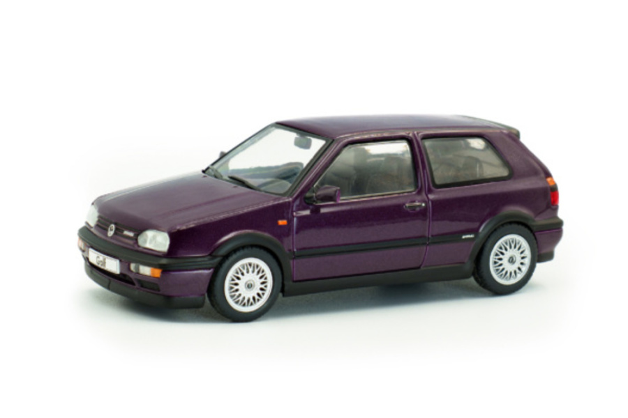 VW Golf 3 VR6 1994 lila metallic Modellauto 1:43 Solido