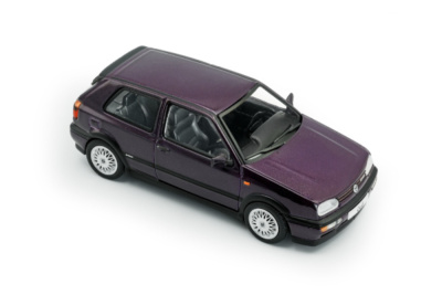 VW Golf 3 VR6 1994 lila metallic Modellauto 1:43 Solido