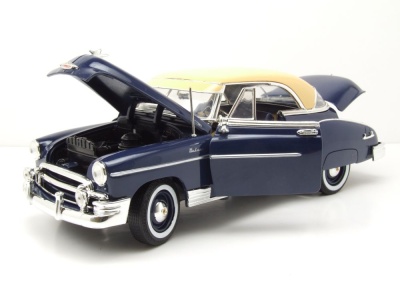 Chevrolet Bel Air 1950 dunkelblau beige Modellauto 1:18 Motormax