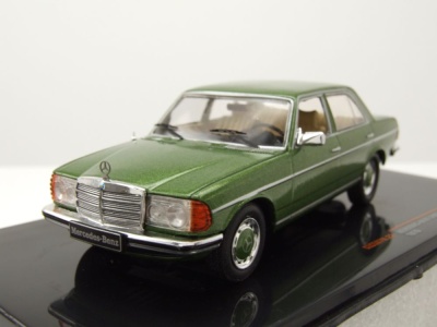 Mercedes 240 D W123 1976 grün metallic Modellauto...