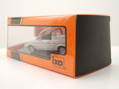 VW Golf 1 Cabrio 1981 weiß Modellauto 1:43 ixo models