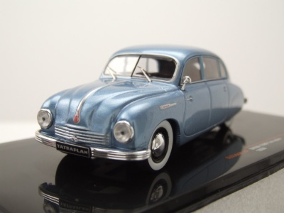 Tatra T600 Tatraplan 1950 hellblau metallic Modellauto...