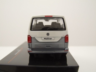VW T6 Bus Multivan 2017 weiß grau Modellauto 1:43 ixo models