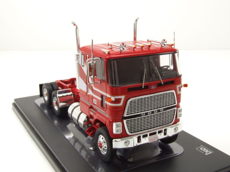 Ixo - Camion FORD CL 9000 1976 rouge réf. TR209 NBO Neuf 1/43