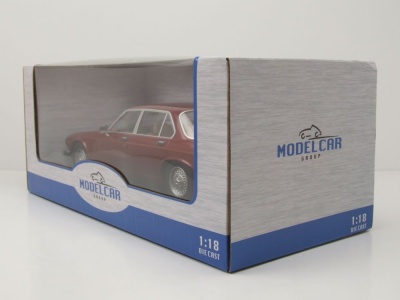 Jaguar XJ Series III 1979 dunkelrot Modellauto 1:18 MCG