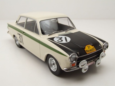 Ford Lotus Cortina #31 Marathon de la Route 1966 weiß Ickx Staepelaere Modellauto 1:18 MCG