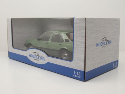 Opel Ascona C 1981 grün Modellauto 1:18 MCG