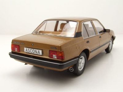 Opel Ascona C 1981 beige metallic Modellauto 1:18 MCG